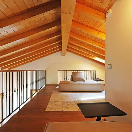 Serenity House 梅纳焦