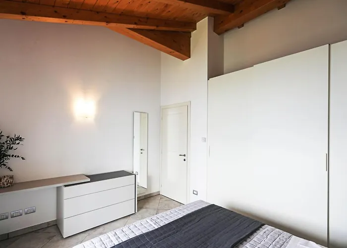 Serenity House דירה